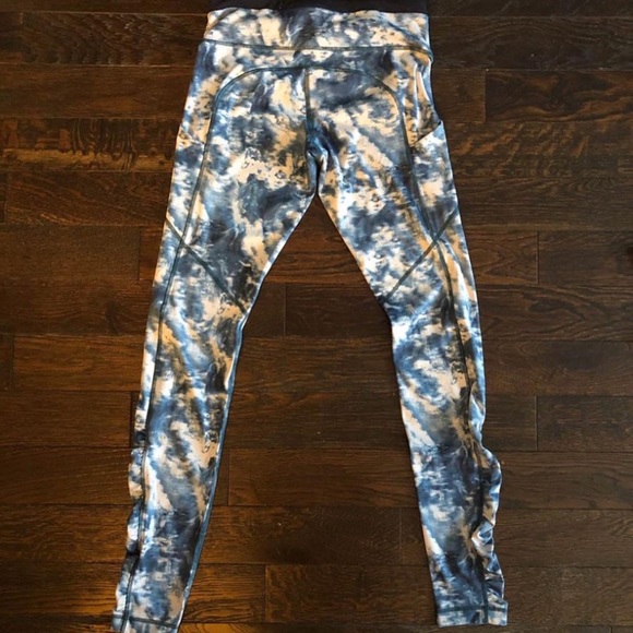 SOLD Lululemon Speed Tight III Three Legging - Picture 5 of 6